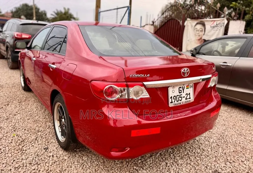 Toyota Corolla 2012 Red