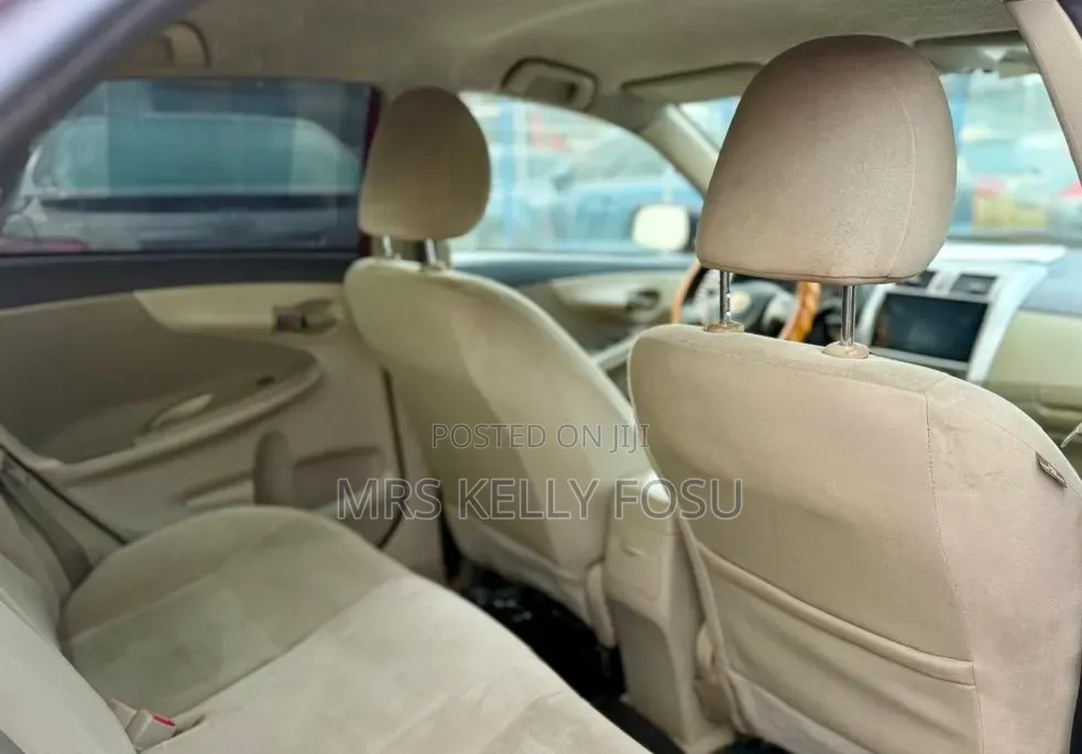 Toyota Corolla 2012 Red
