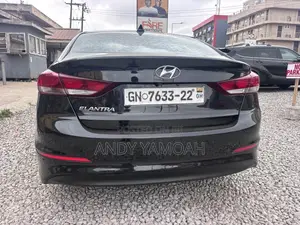 Hyundai Elantra 2017 Black