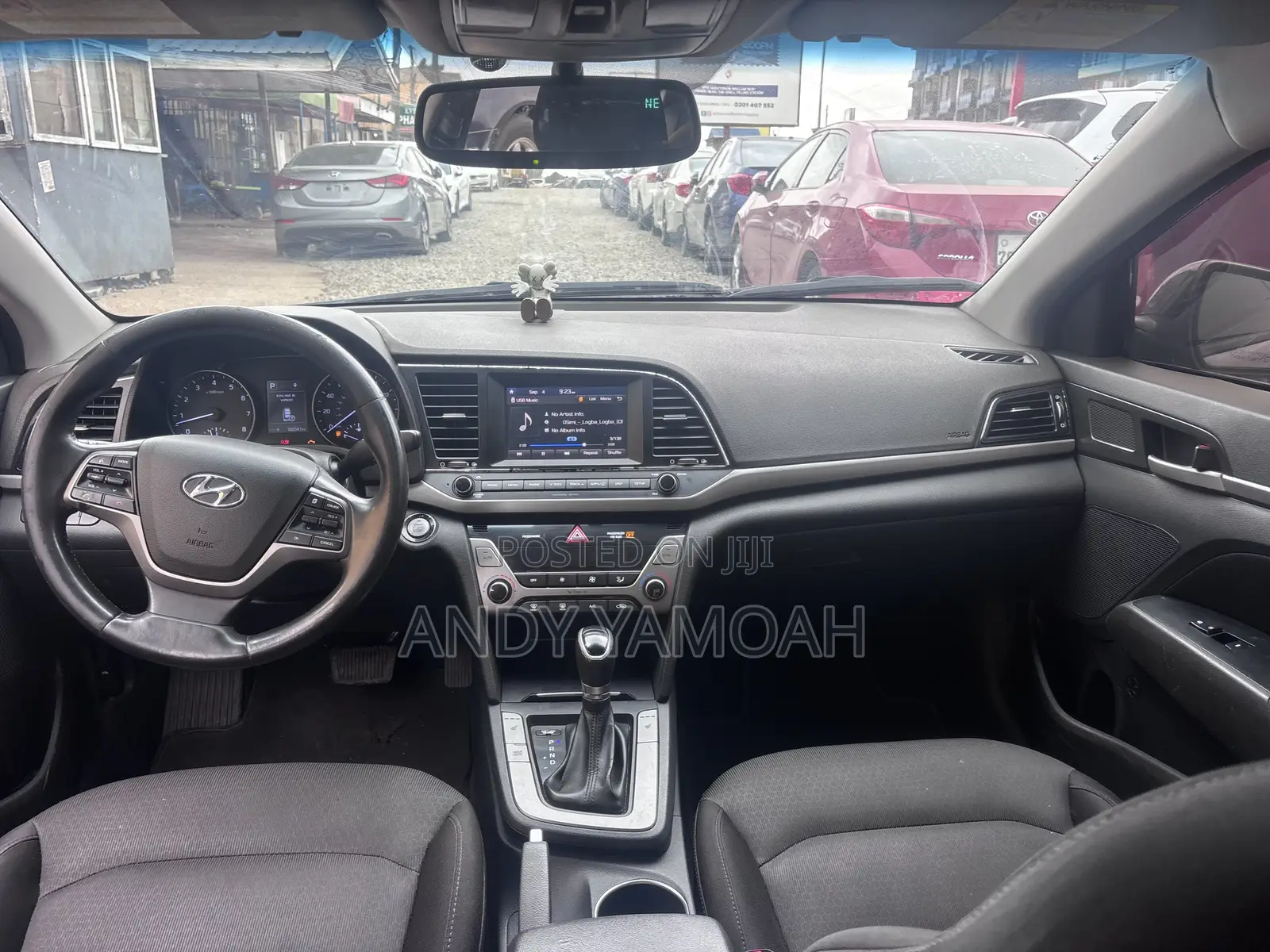 Hyundai Elantra 2017 Black