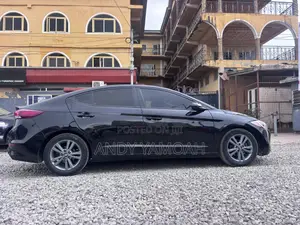 Hyundai Elantra 2017 Black