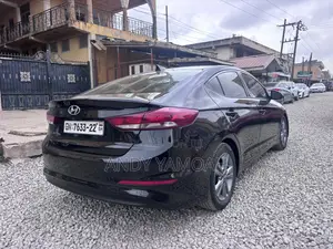 Hyundai Elantra 2017 Black