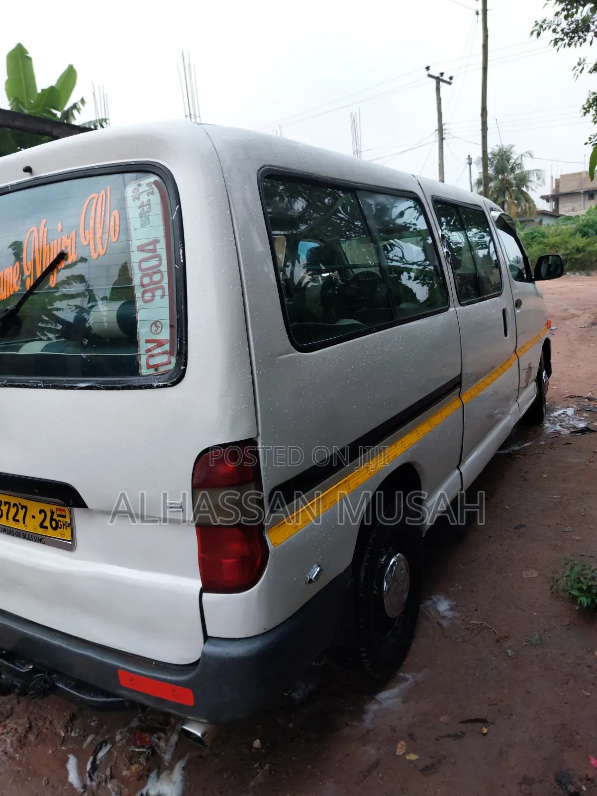 Toyota HiAce 2007 White
