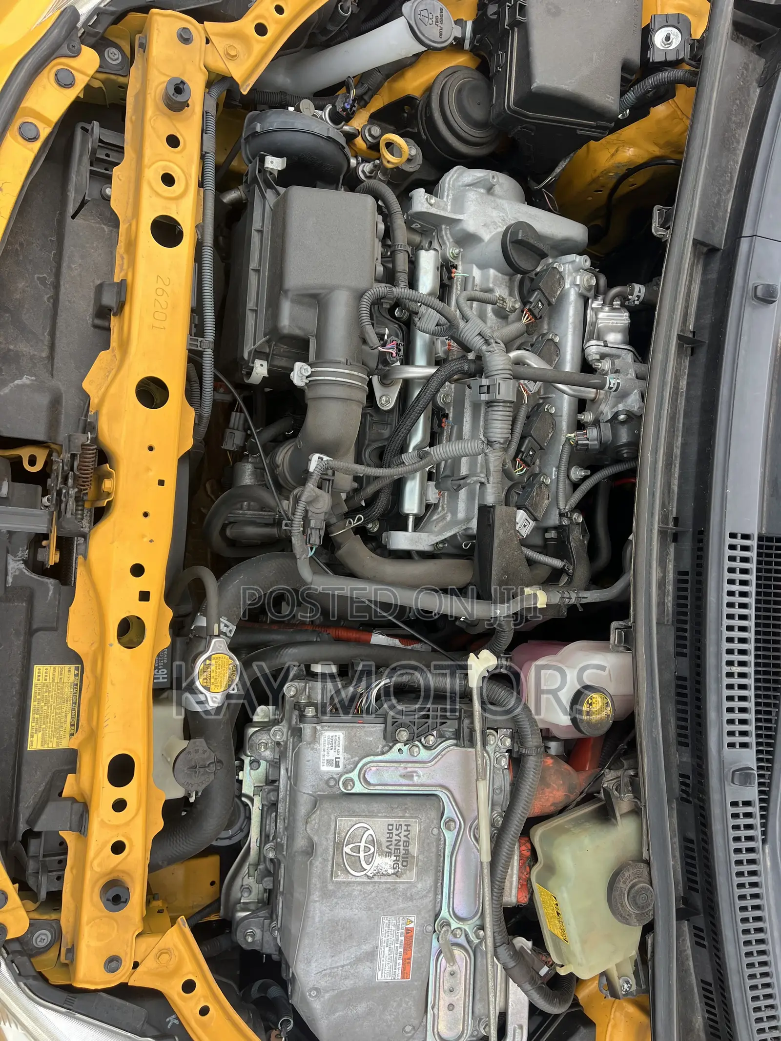 Toyota Aqua 2015 Yellow