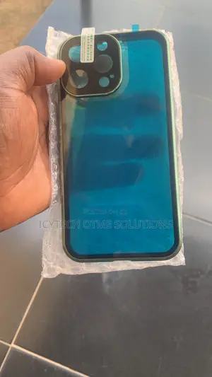 iPhone 360 Case