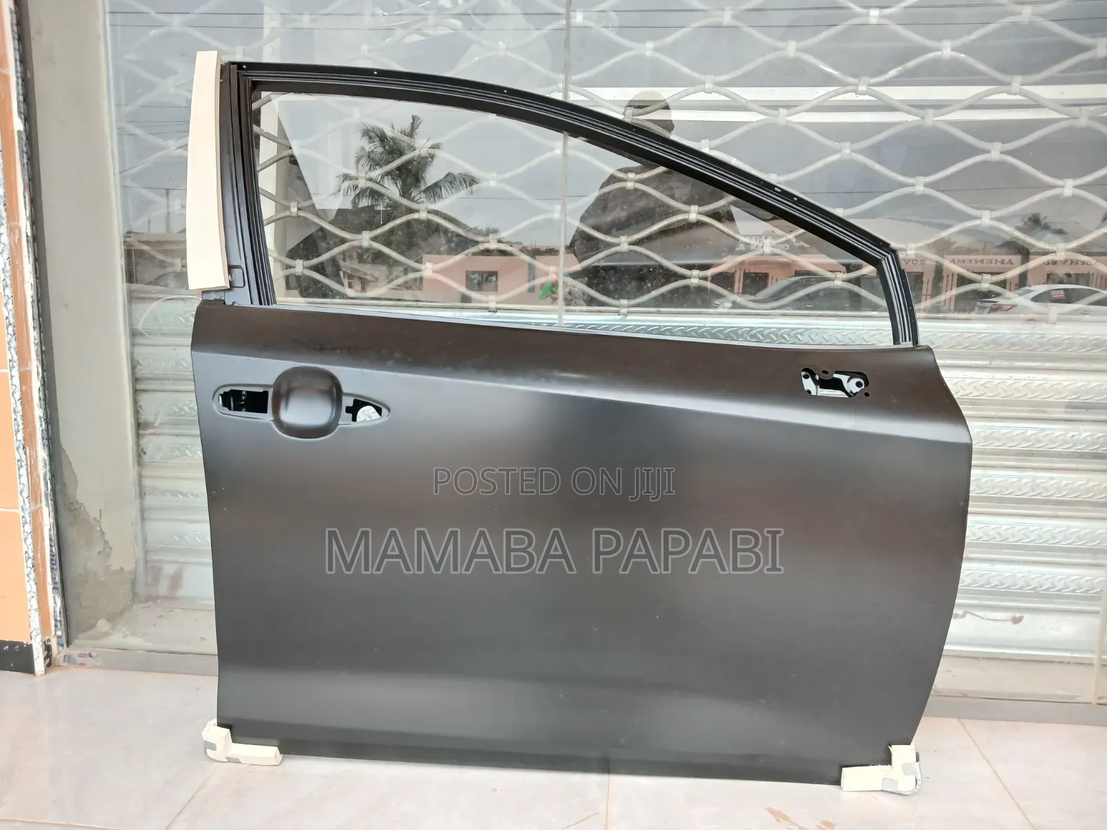 Toyota Corolla 2019 Door