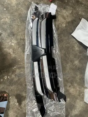 Mitsubishi Outlander 2017 2018 Front Bumper Grille
