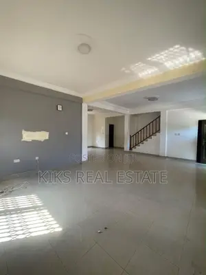3bdrm Apartment in Sakumono, Spintex for rent