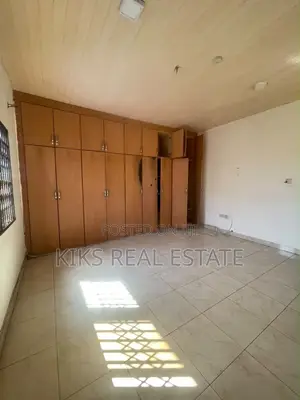 3bdrm Apartment in Sakumono, Spintex for rent