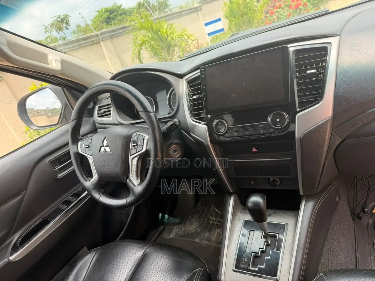 Mitsubishi L200 2020 Gray