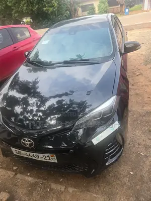 Toyota Corolla SE 4dr Sedan (1.8L 4cyl CVT) 2017 Black