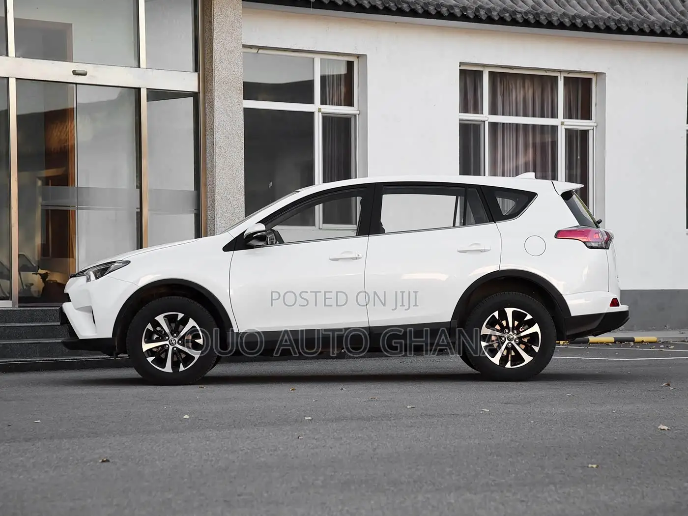Toyota RAV4 2019 White