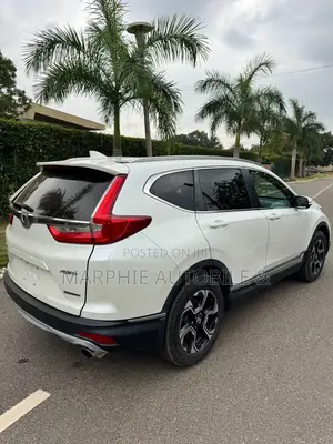Honda CR-V Touring 4dr SUV AWD (1.5L 4cyl CVT) 2017 White