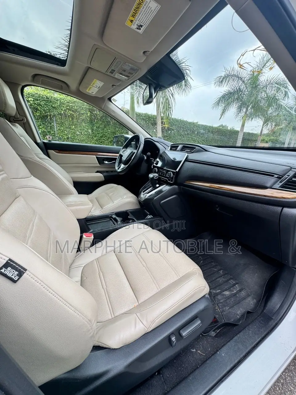 Honda CR-V Touring 4dr SUV AWD (1.5L 4cyl CVT) 2017 White