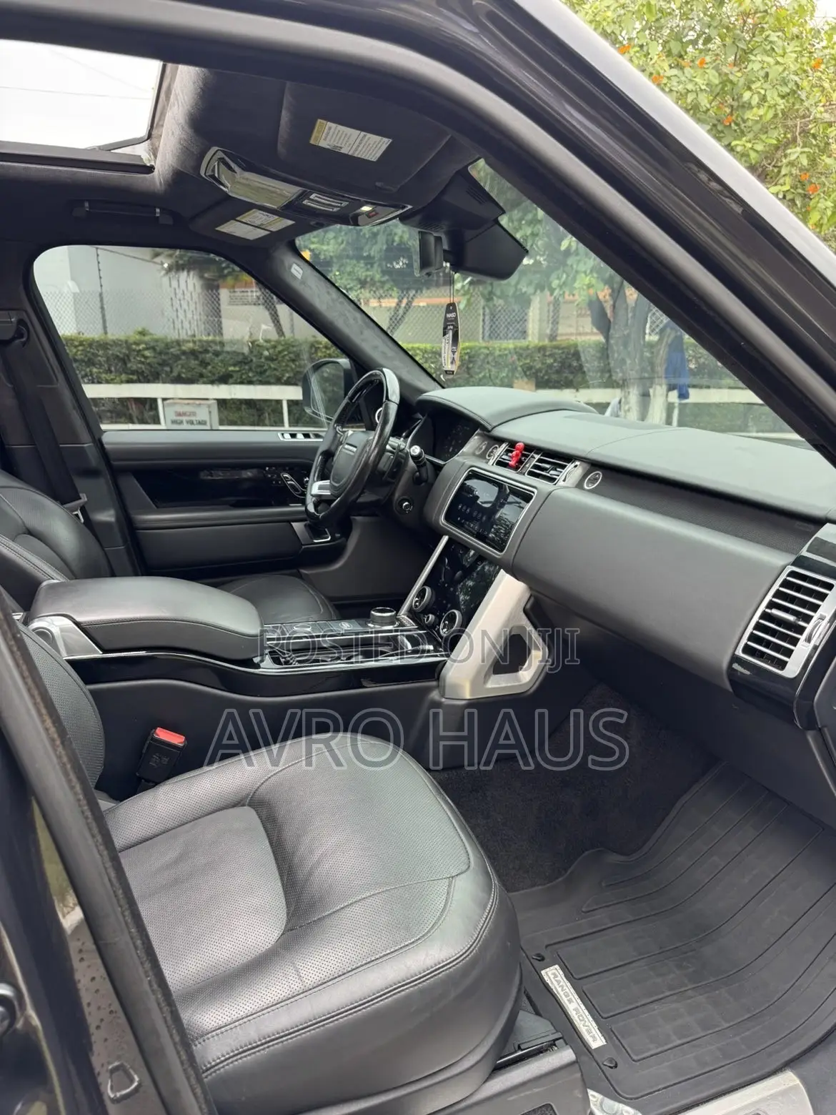 Land Rover Range Rover Vogue 2018 Black