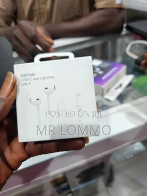 Apple Earphone