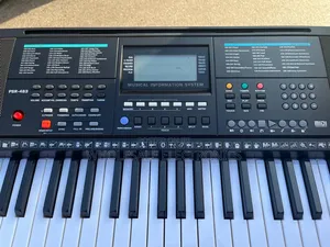 PSR-483 61-Key Teaching Electronic Keyboard With Touch Response
