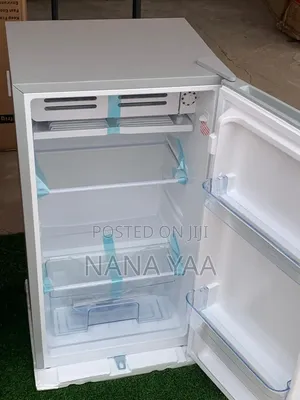 Oscar Quality Table Top Single Door Fridge 90 Litres