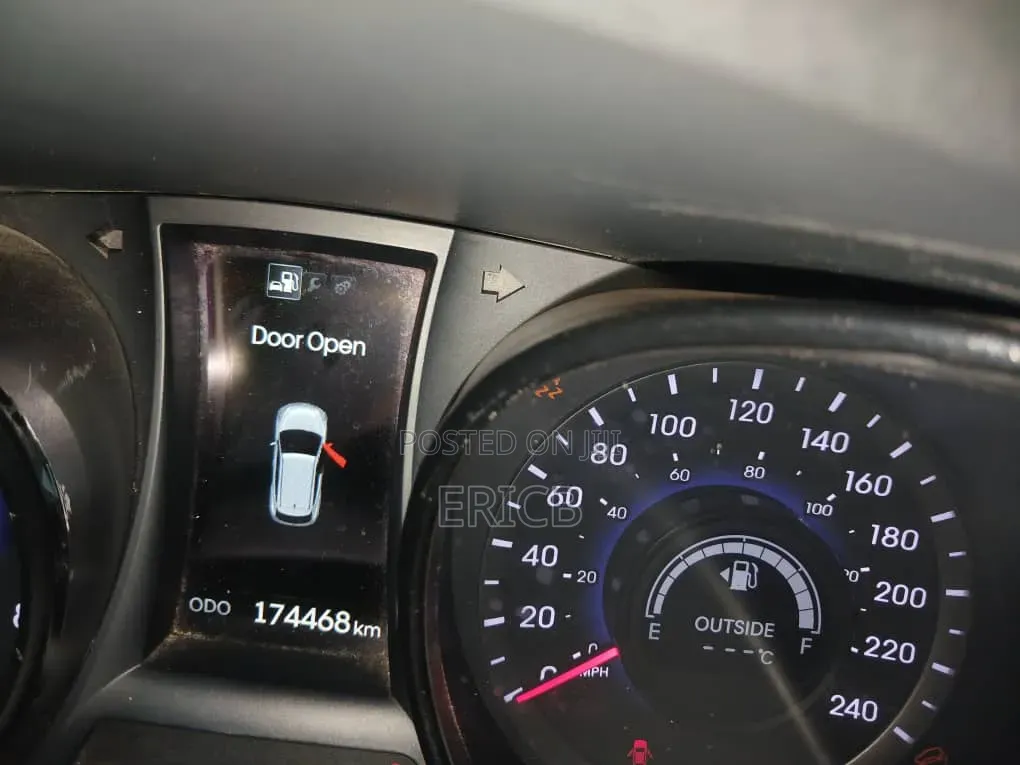 Hyundai Santa Fe SE AWD 2017 Silver