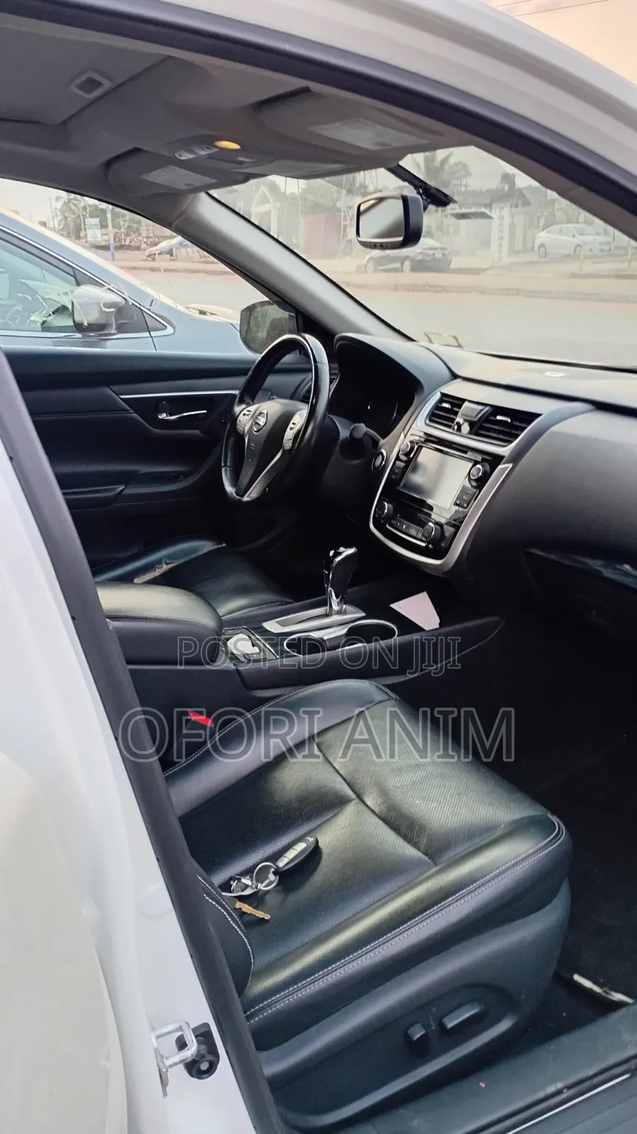 Nissan Altima 2018 White
