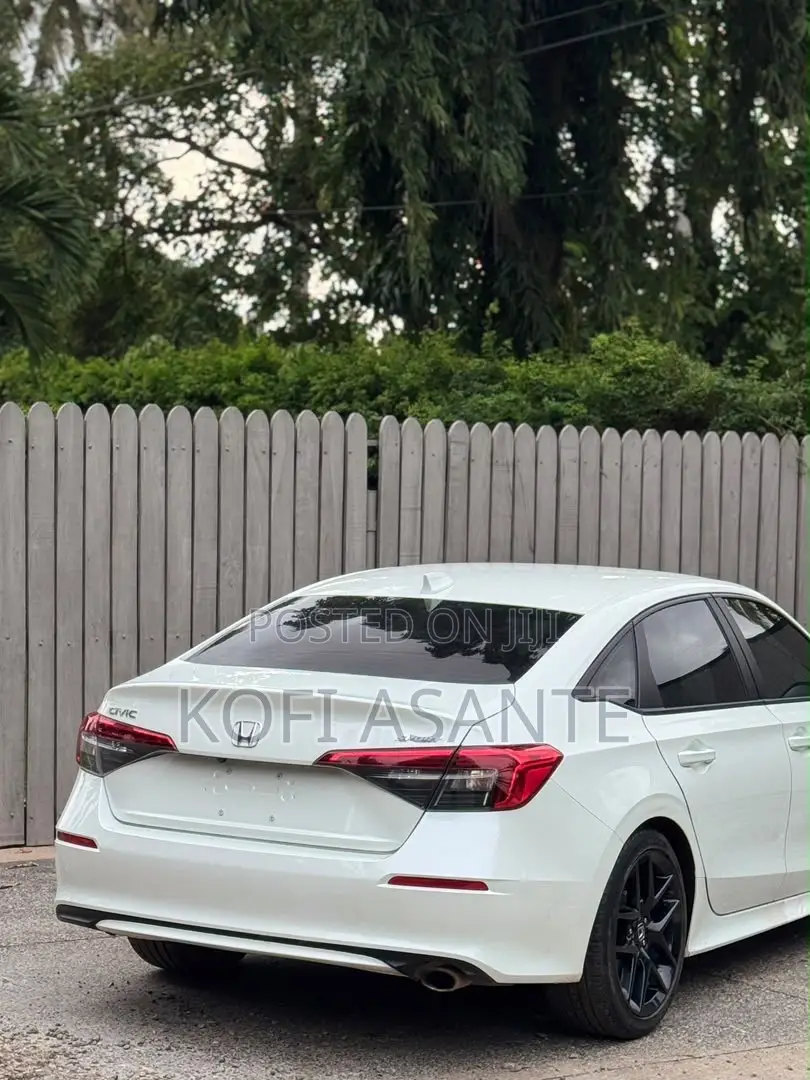 Honda Civic Sport 2022 White
