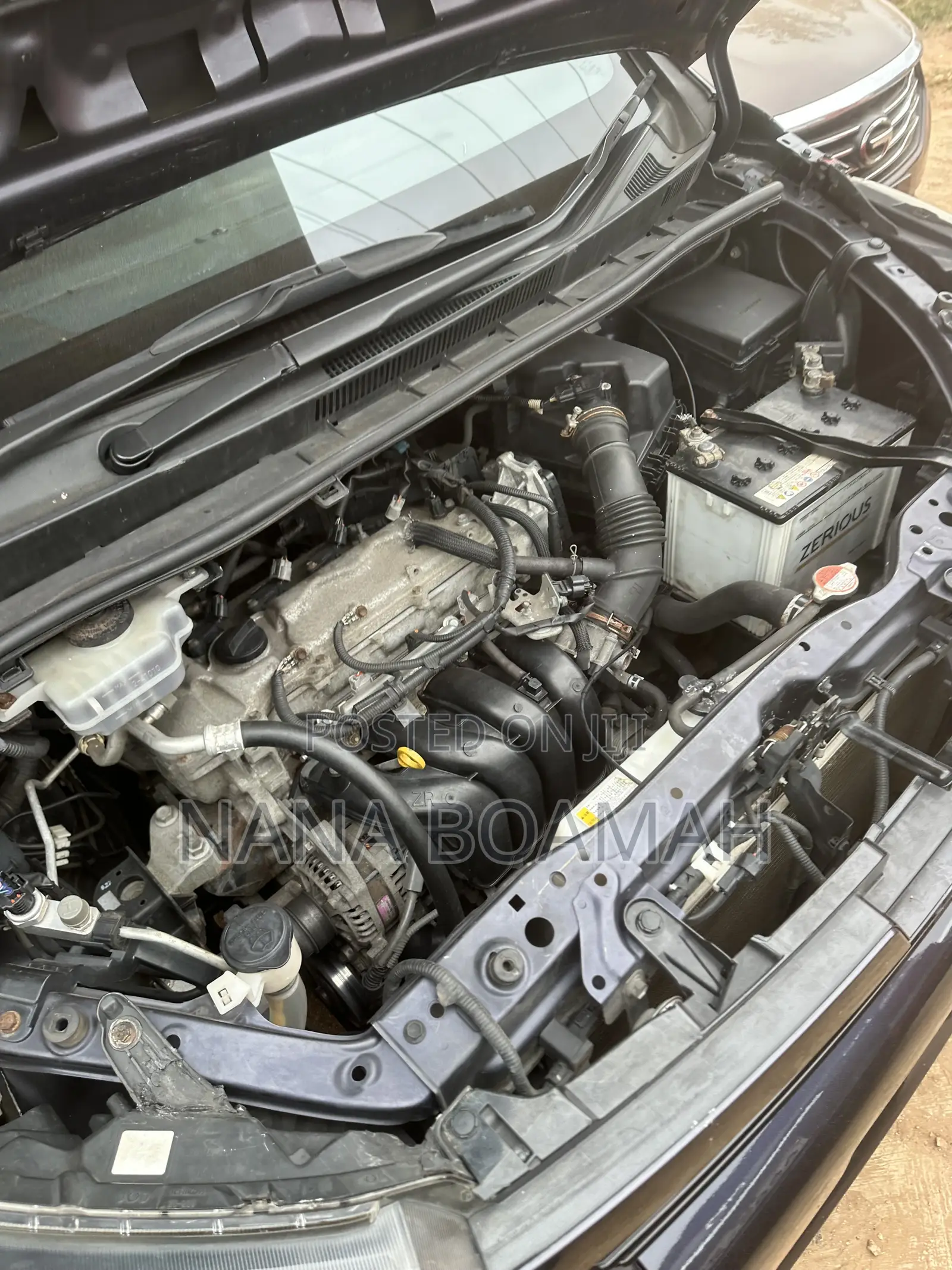 Toyota Voxy 2016 Gray