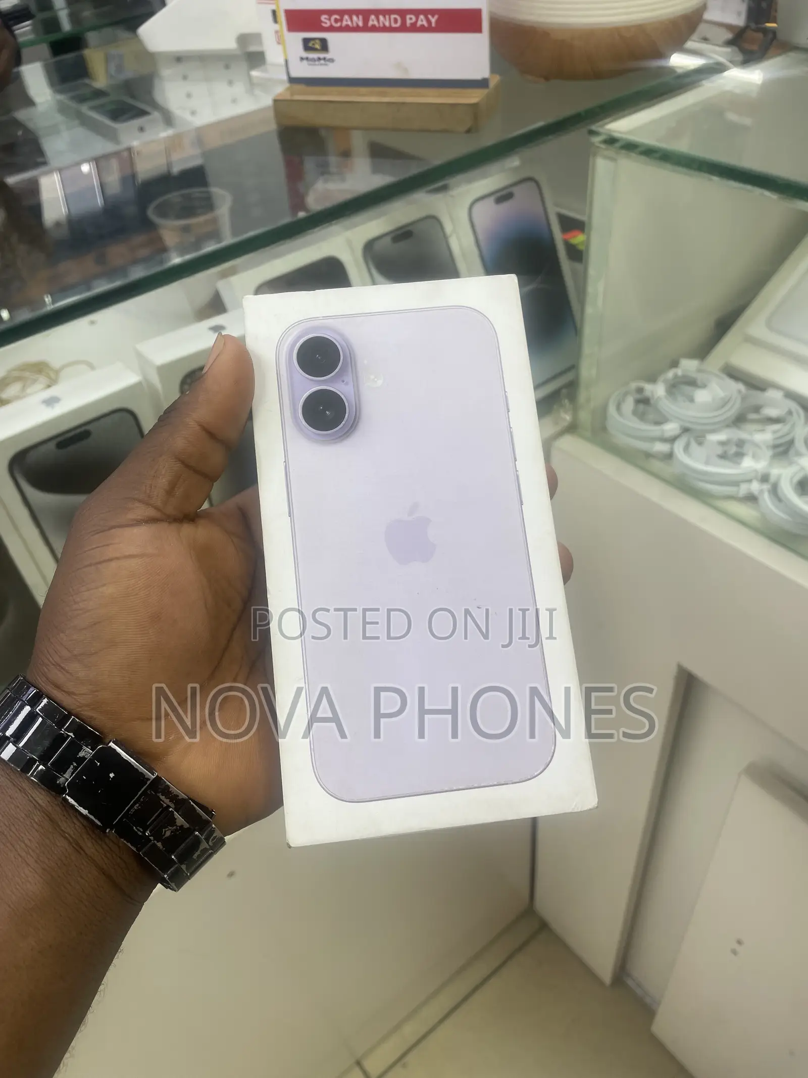 New Apple iPhone 17 256 GB