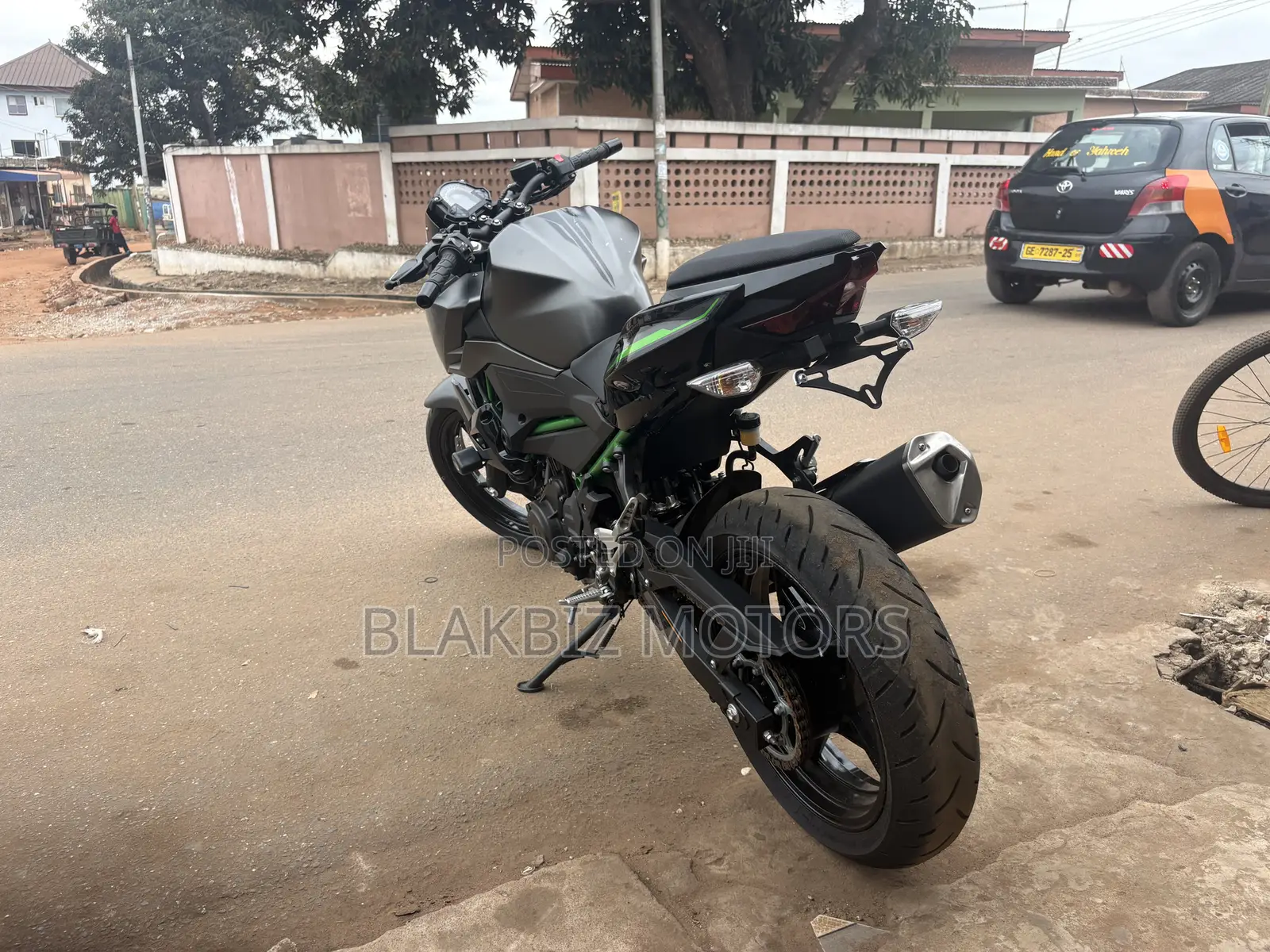 Kawasaki Z400 2024 Black