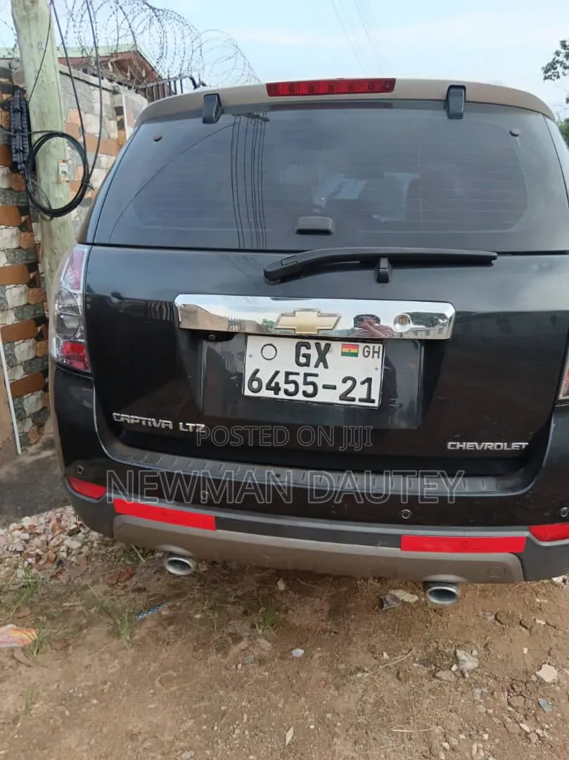 Chevrolet Captiva 2014 Black