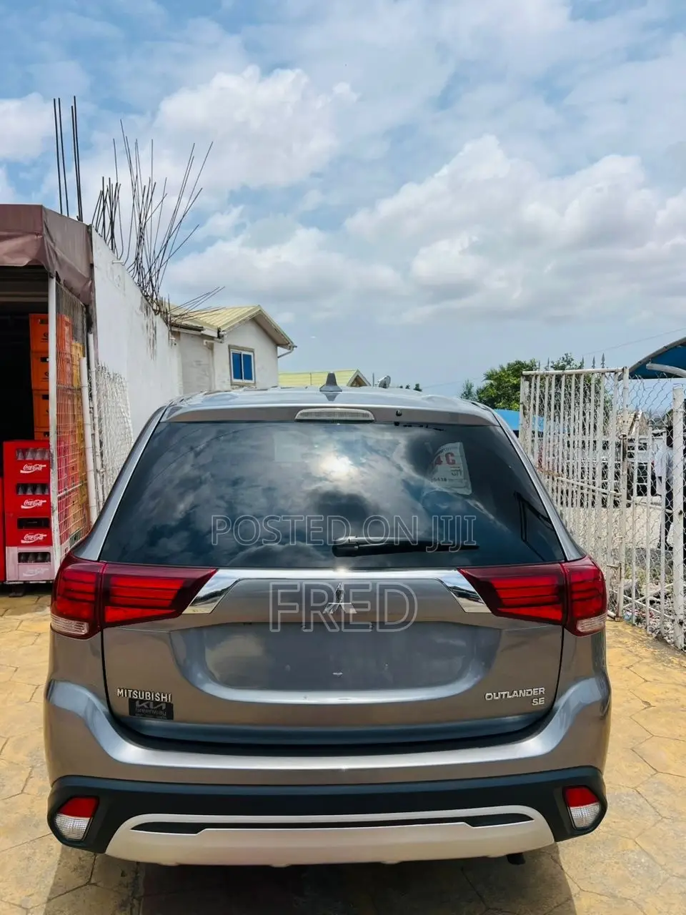 Mitsubishi Outlander SE FWD 2019 Gray