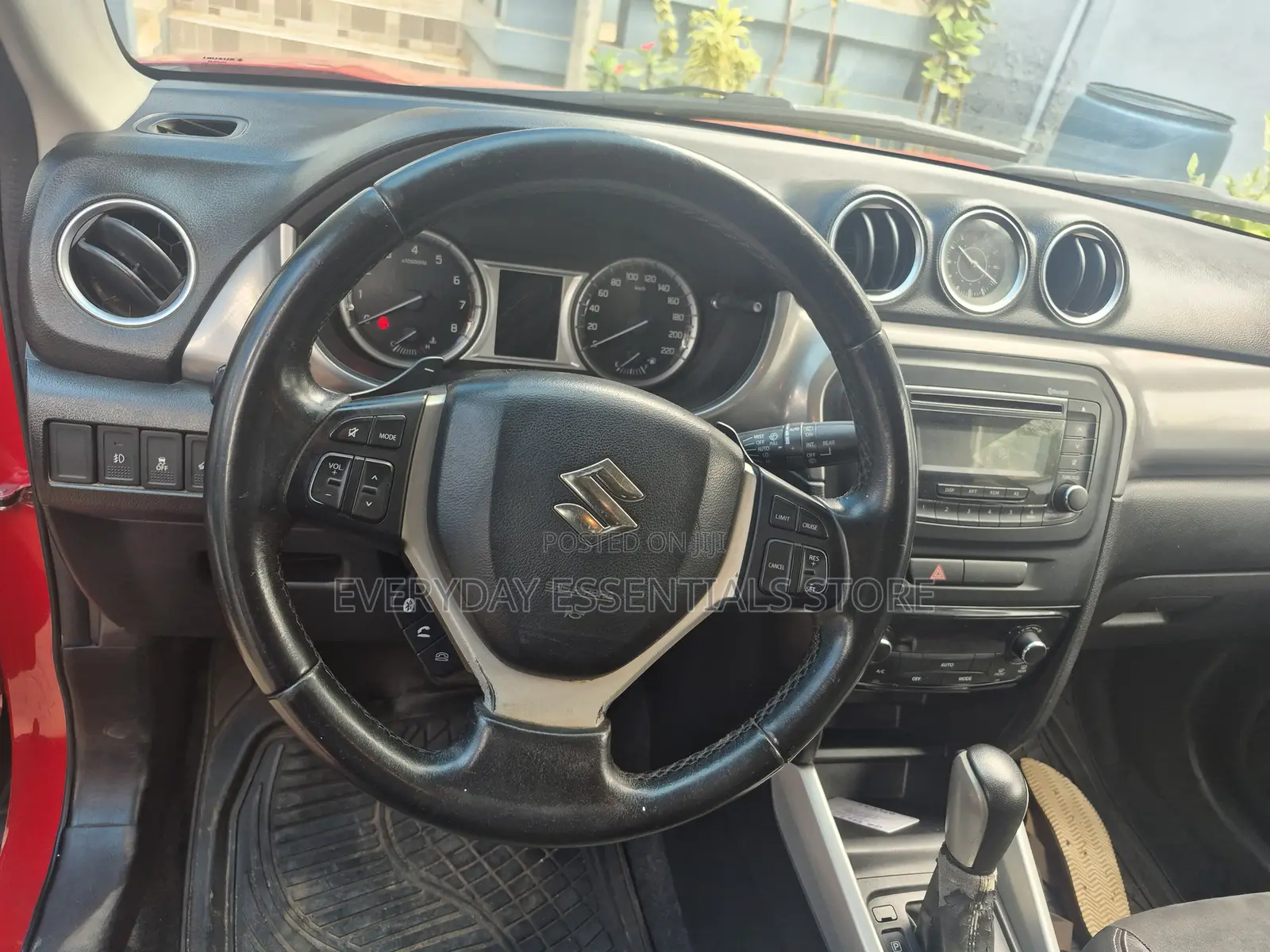 Suzuki Grand Vitara 2018 Red