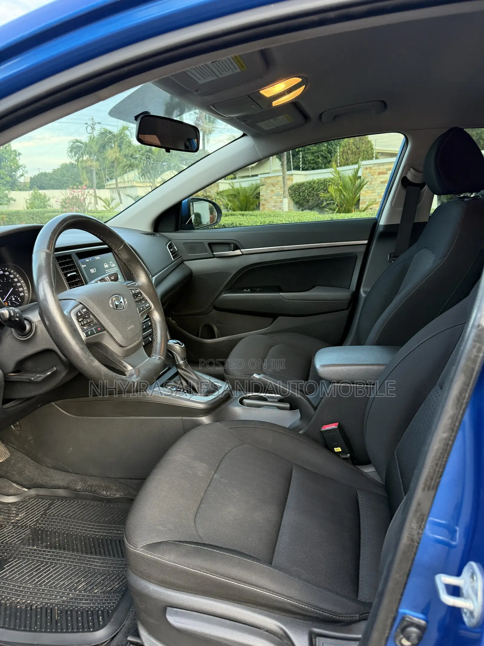 Hyundai Elantra 2017 Blue