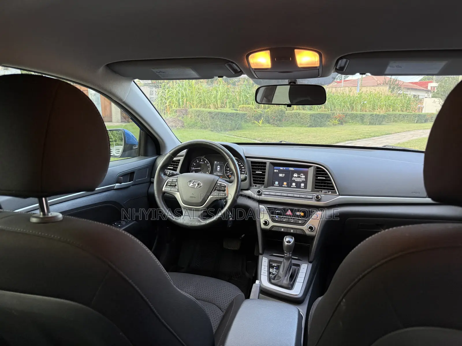 Hyundai Elantra 2017 Blue