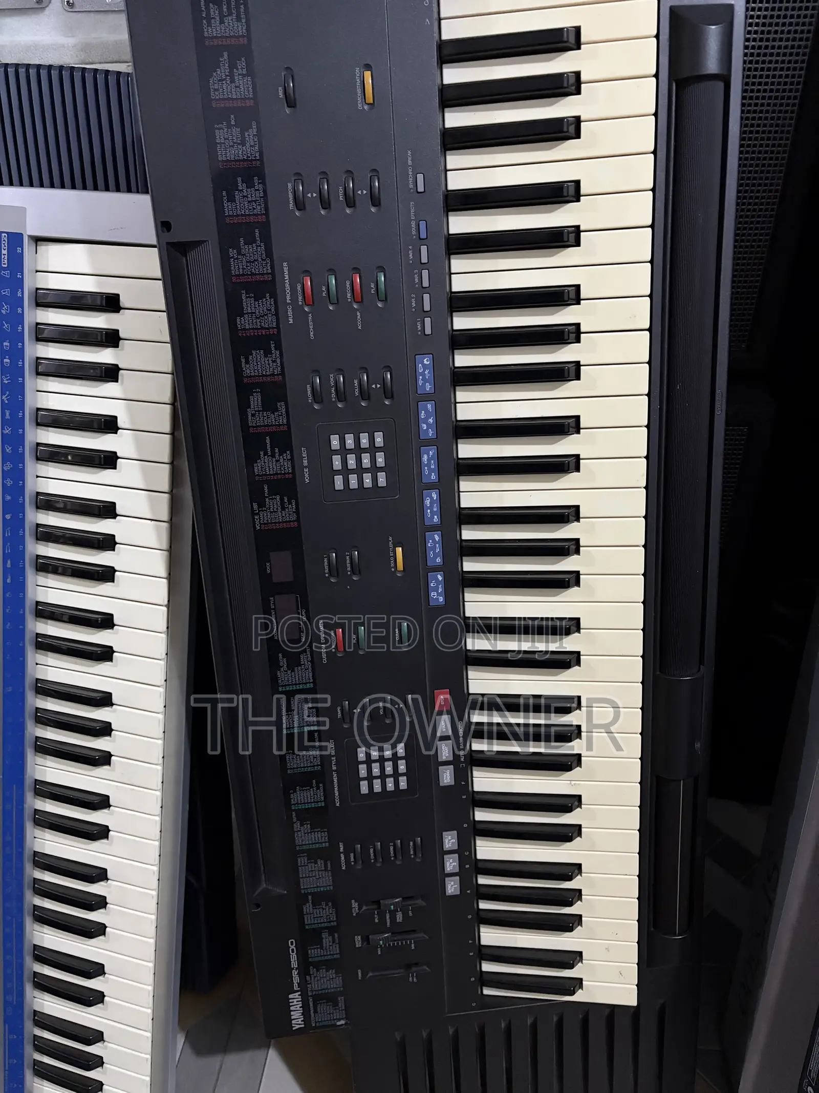 Yamaha PSR 2500