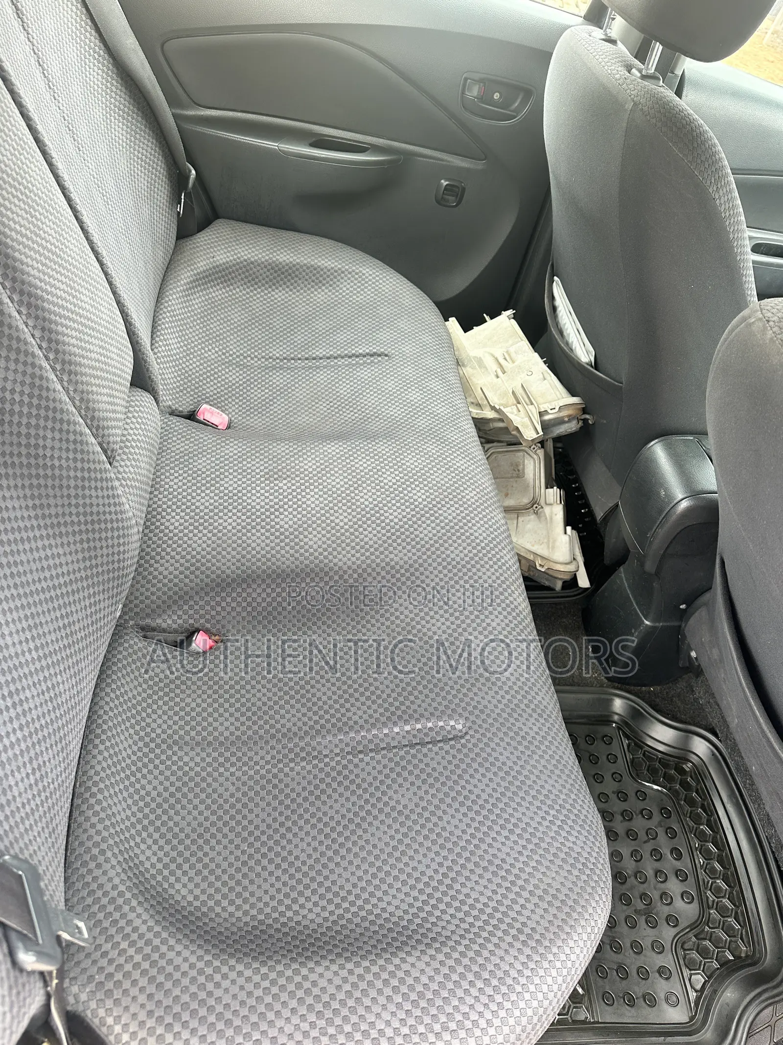 Toyota Yaris 1.3 VVT-i Automatic 2008 Blue
