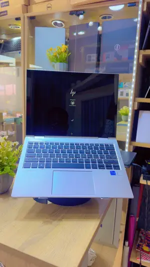 Laptop HP EliteBook 830 G9 16GB Intel Core i5 SSD 256GB