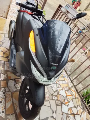 Honda 2023 Black