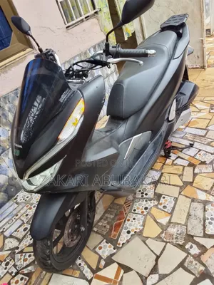 Honda 2023 Black