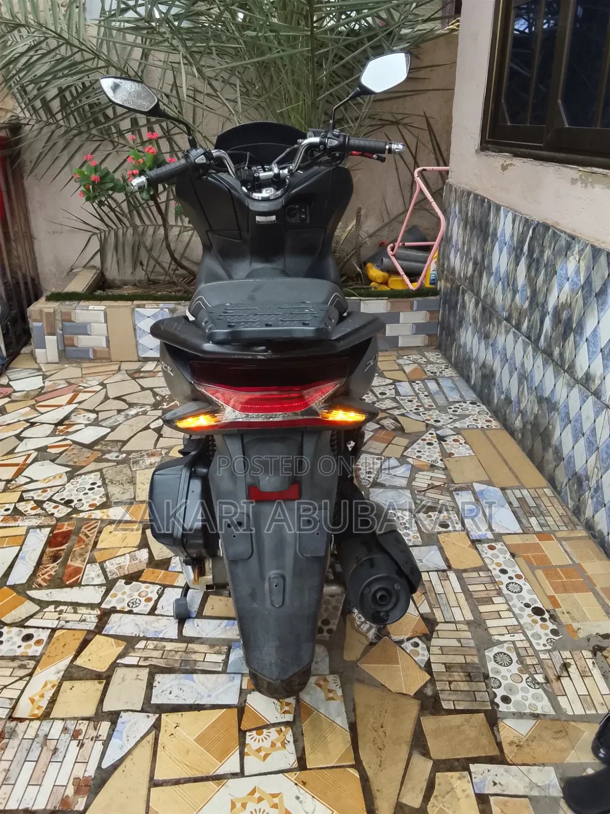 Honda 2023 Black