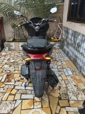 Honda 2023 Black