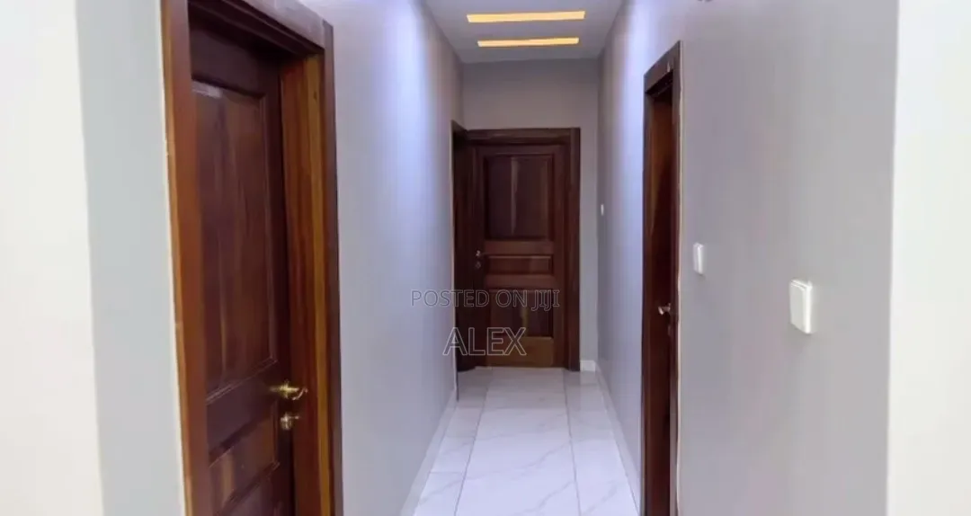 Furnished 3bdrm Apartment in Lincoln School Area for sale