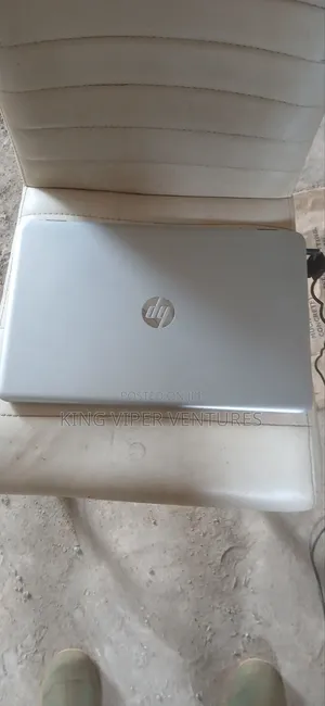 Laptop HP Pavilion 15 8GB Intel Core i5 HDD 1T