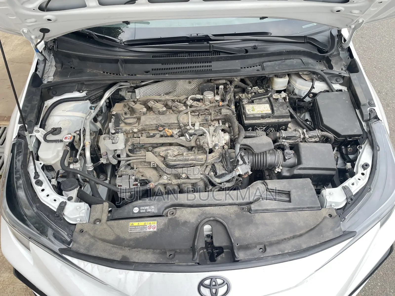 Toyota Corolla SE 2023 White