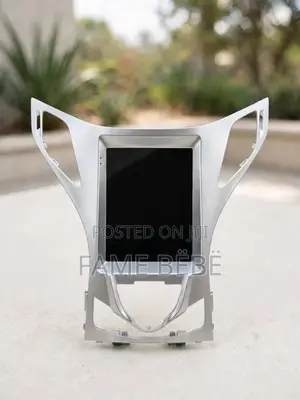 Tesla-Style Android Screen Frame