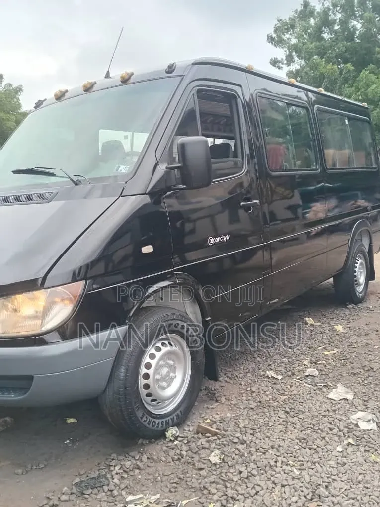 Mercedes-Benz Sprinter 2005 Black