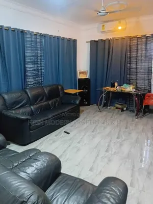 8bdrm House in Lekma, Teshie for rent
