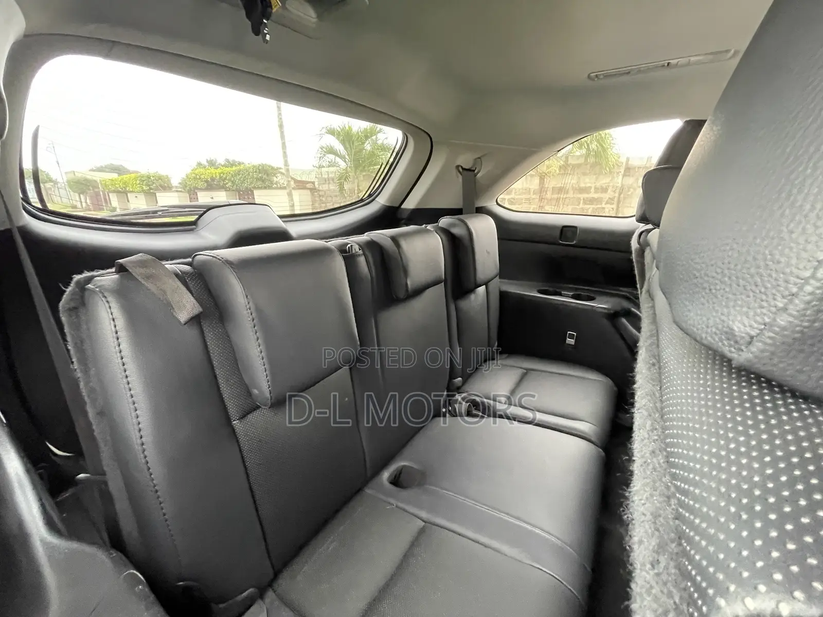 Toyota Highlander LE 4x2 (2.7L 4cyl 6A) 2018 White