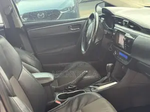 Toyota Corolla 2016 Gray