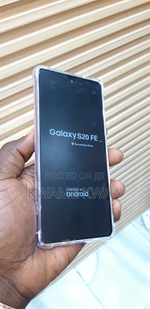 New Samsung Galaxy S20 FE 128 GB Purple