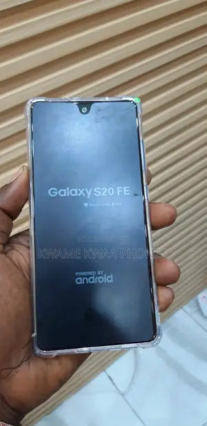 New Samsung Galaxy S20 FE 128 GB Purple